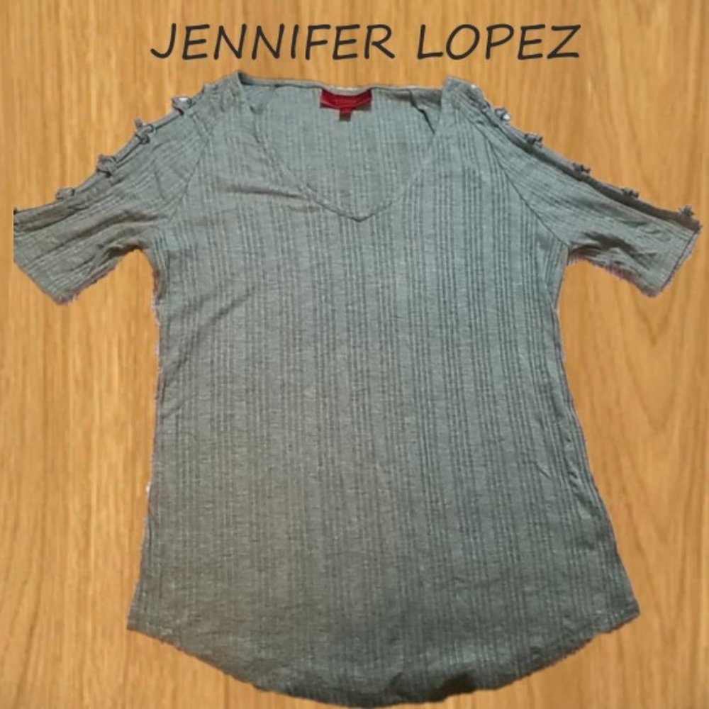 Jennifer Lopez Top shirt NWOT